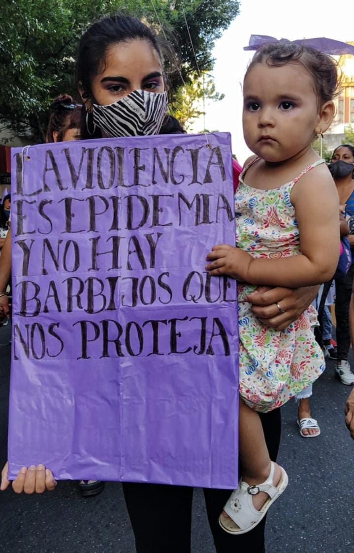 Marcharon en Córdoba contra la violencia de género • Canal C