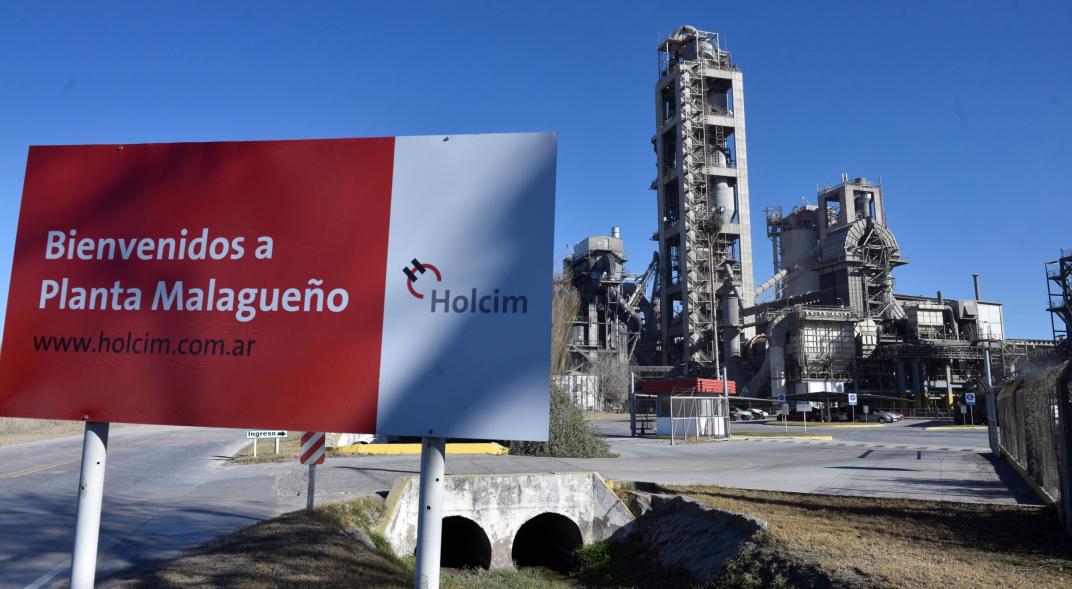 Holcim Argentina cierra la planta de Yocsina • Canal C