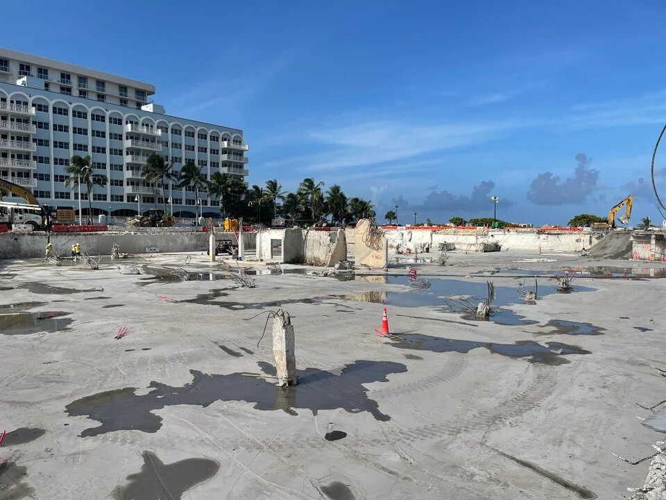 Son 97 los muertos por el derrumbe en Miami • Canal C