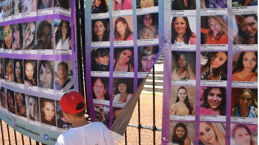 Familiares de víctimas de femicidios reclamaron a la Justicia • Canal C