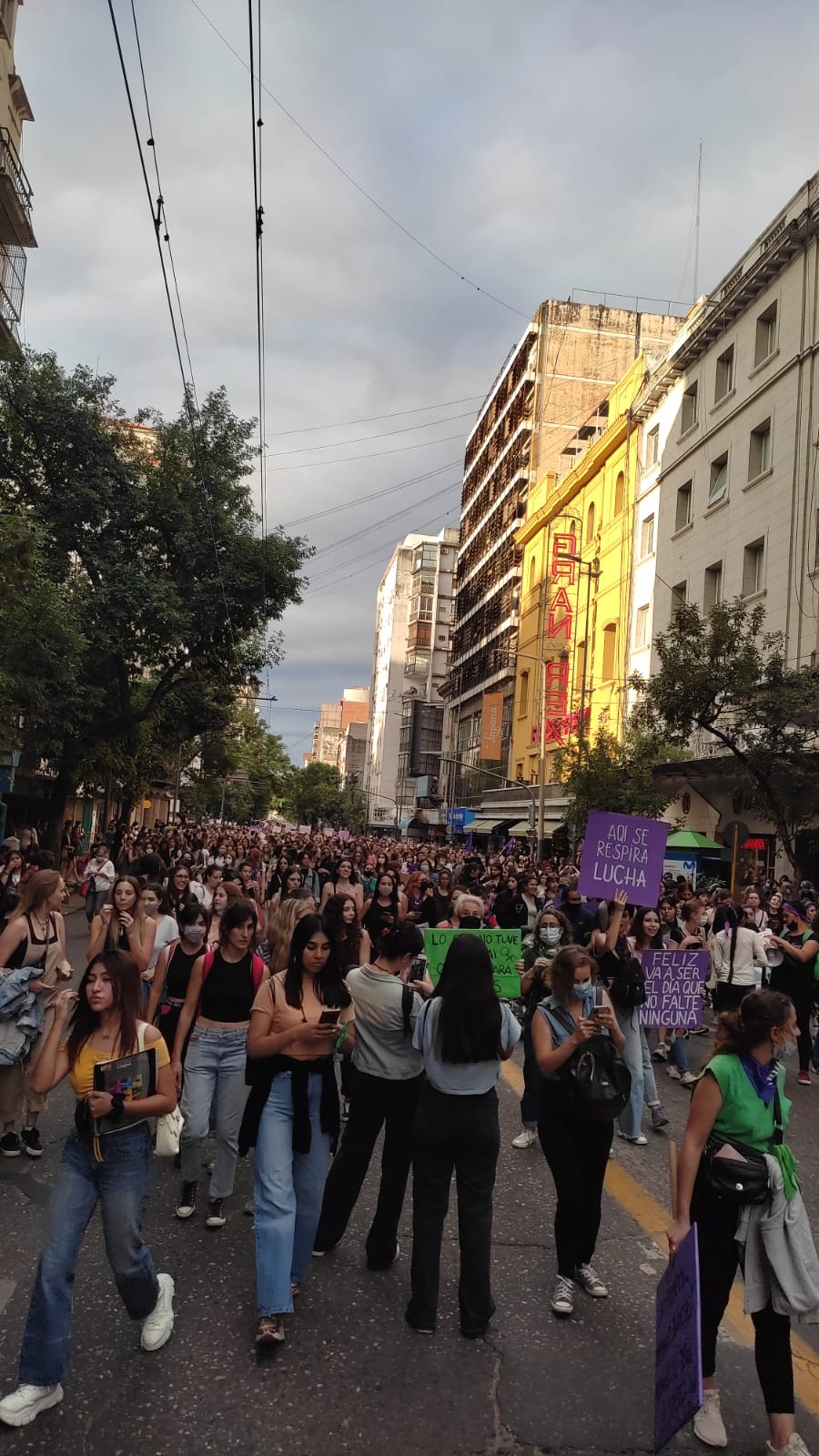 8M: viví el minuto a minuto de la marcha en Córdoba • Canal C