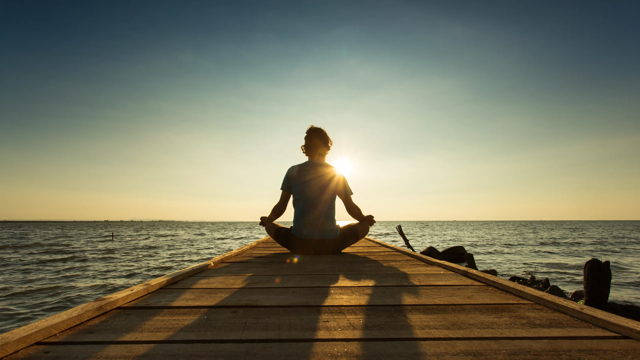 Cinco hábitos para reducir el estrés y mejorar tu estilo de vida • Canal C