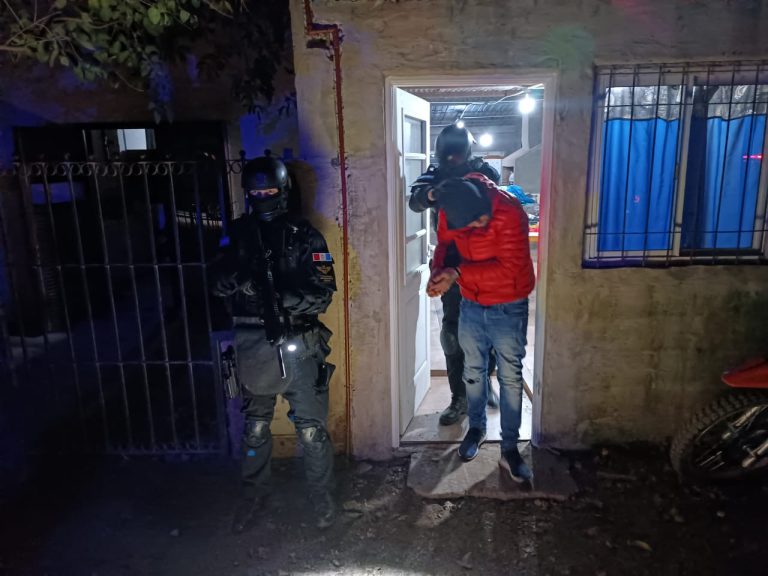 Detenidos por venta de droga en Bell Ville, Río Tercero y General Lavalle • Canal C