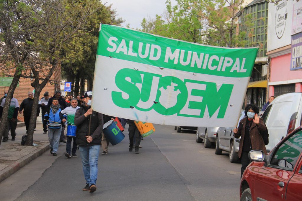 El SUOEM continúa con sus asambleas y protestas • Canal C