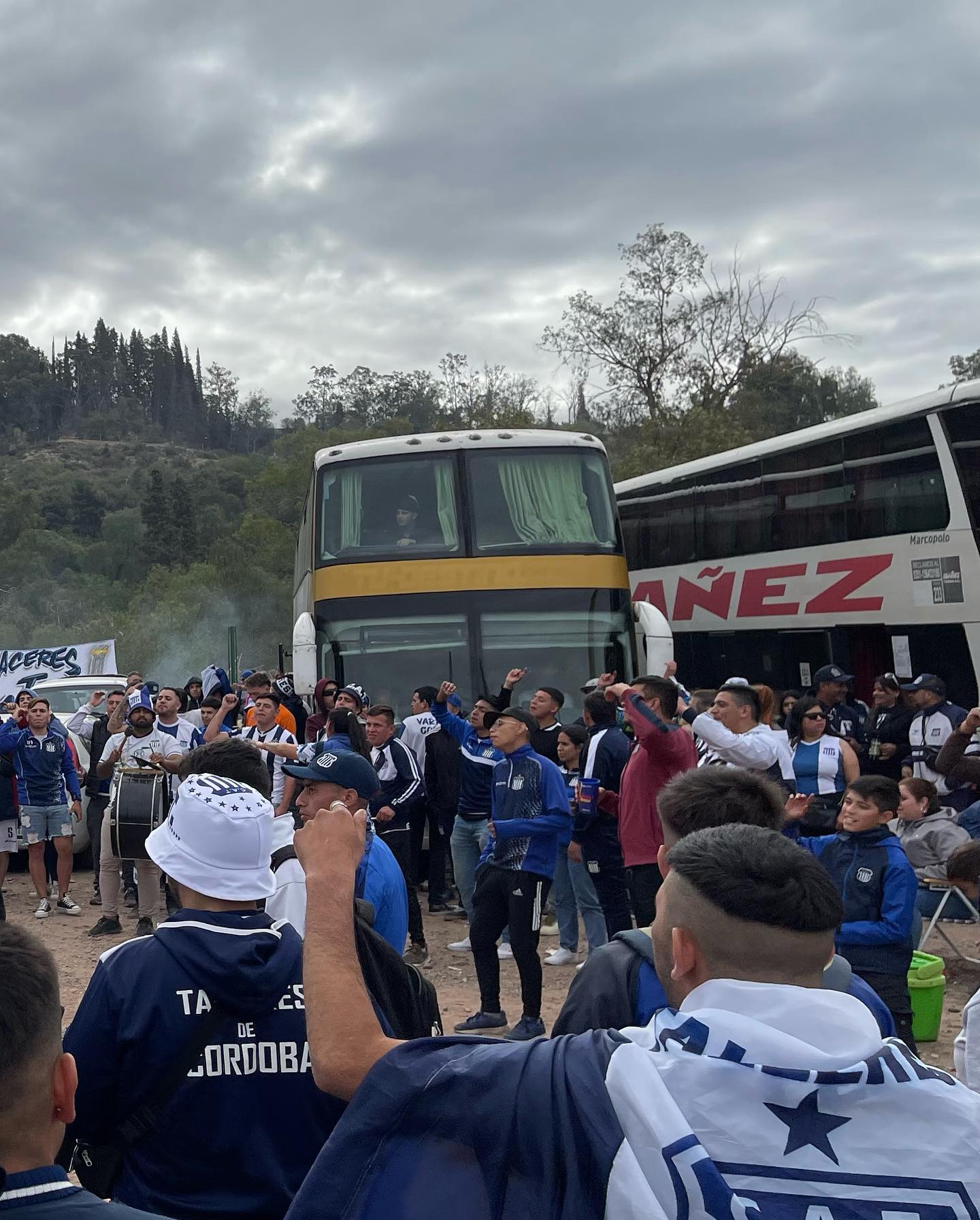 Violencia futbolística: Otra vez "La Fiel" generó disturbios en Mendoza • Canal C