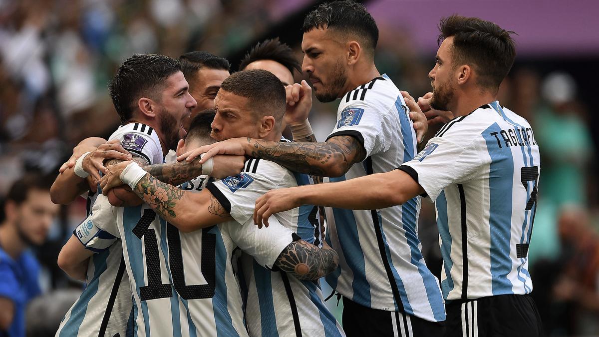 Argentina va por todo ante México