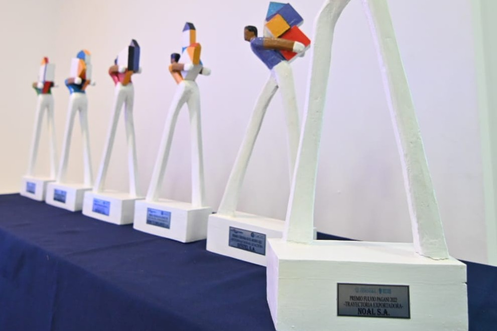 Se entregaron los Premios Córdoba en el Mundo 2022 • Canal C