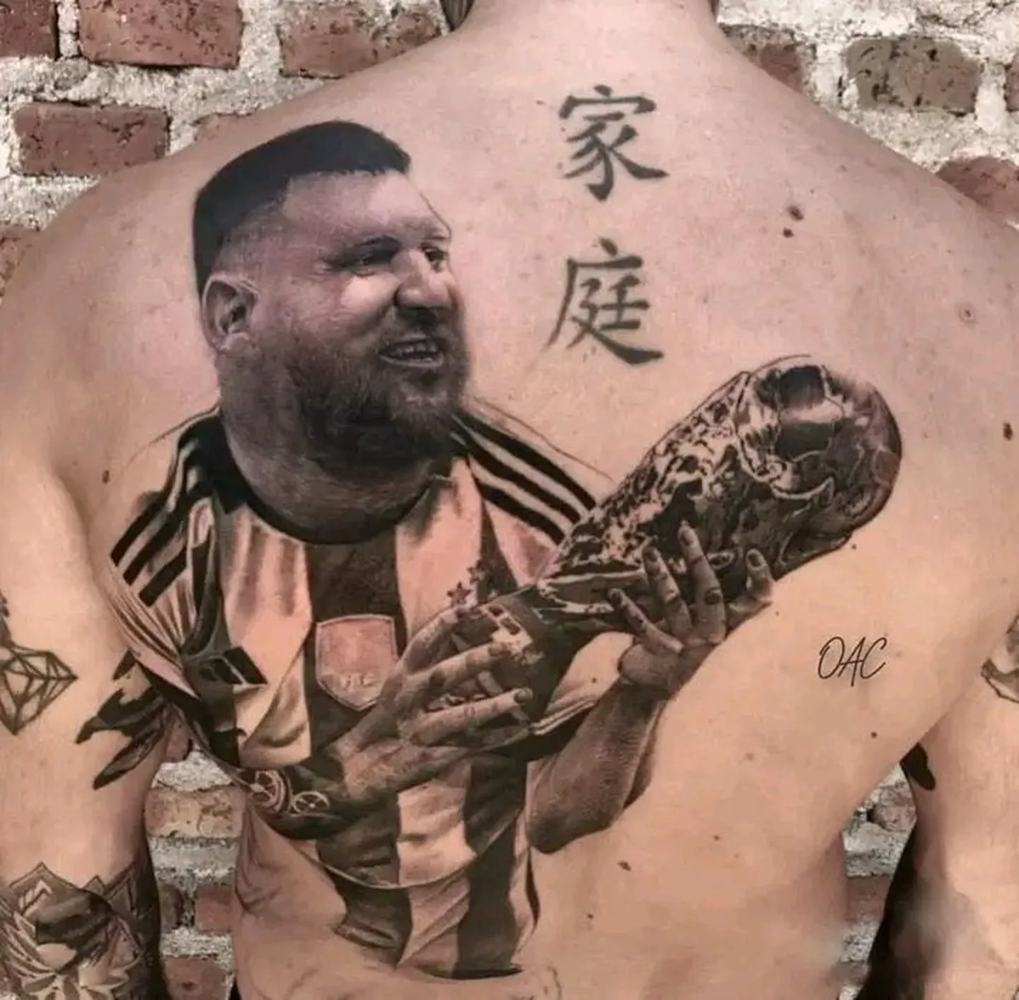El hilo de Twitter que muestra los peores tatuajes del mundial • Canal C