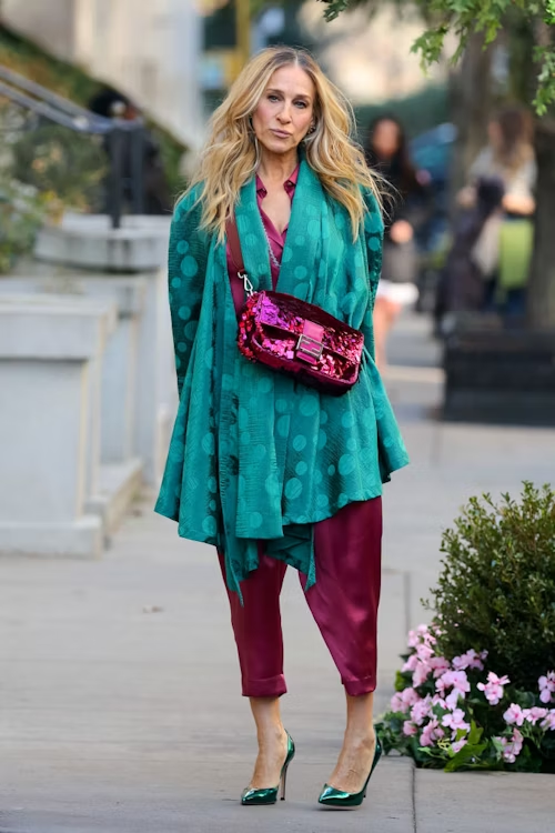 ¿Carrie Bradshaw sigue influyendo en la moda? • Canal C