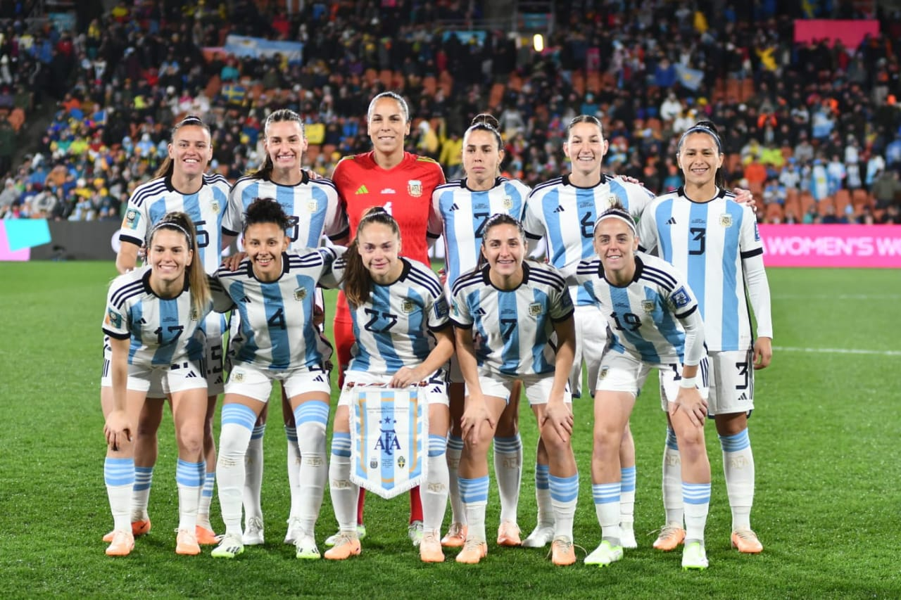 Argentina no pudo revertir el resultado y quedó eliminada del Mundial Femenino • Canal C