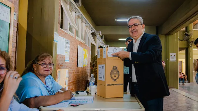 Raúl Jalil fue reelecto gobernador en Catamarca y Rogelio Frigerio ganó en Entre Ríos • Canal C