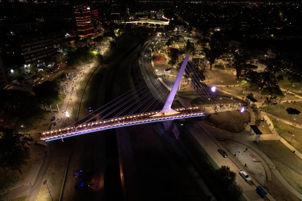 ¡Sí! Córdoba tiene un nuevo puente peatonal • Canal C