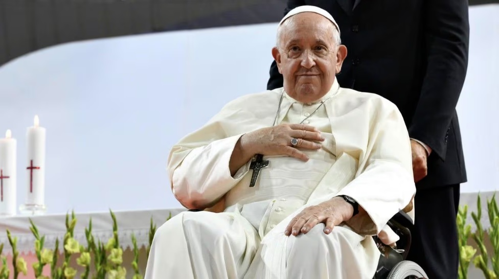 El papa Francisco no podrá leer discursos por su inflamación pulmonar • Canal C
