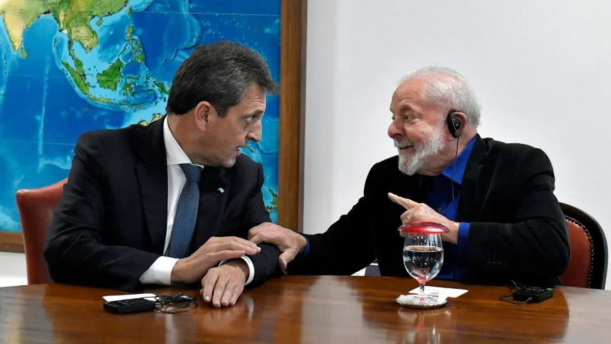 Milei dijo que no se reuniría con Lula como jefe de Estado porque es "comunista y corrupto" • Canal C
