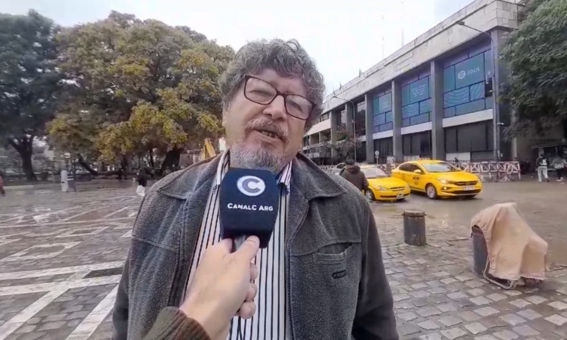 Miguel Arias desmiente la información sobre los conductores de taxi no registrados