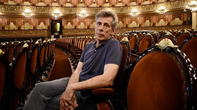 Un director musical fue detenido por abuso sexual y el Teatro Colón lo echó • Canal C