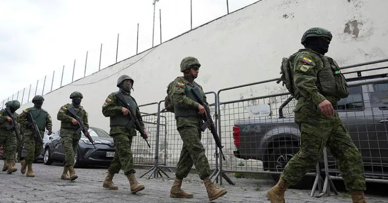 Ecuador: estado de excepción, recaptura y recompensas por los criminales • Canal C