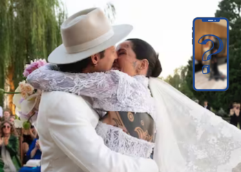 La emotiva foto entre Cande Tinelli y Soledad Aquino después de la boda con Coti Sorokin