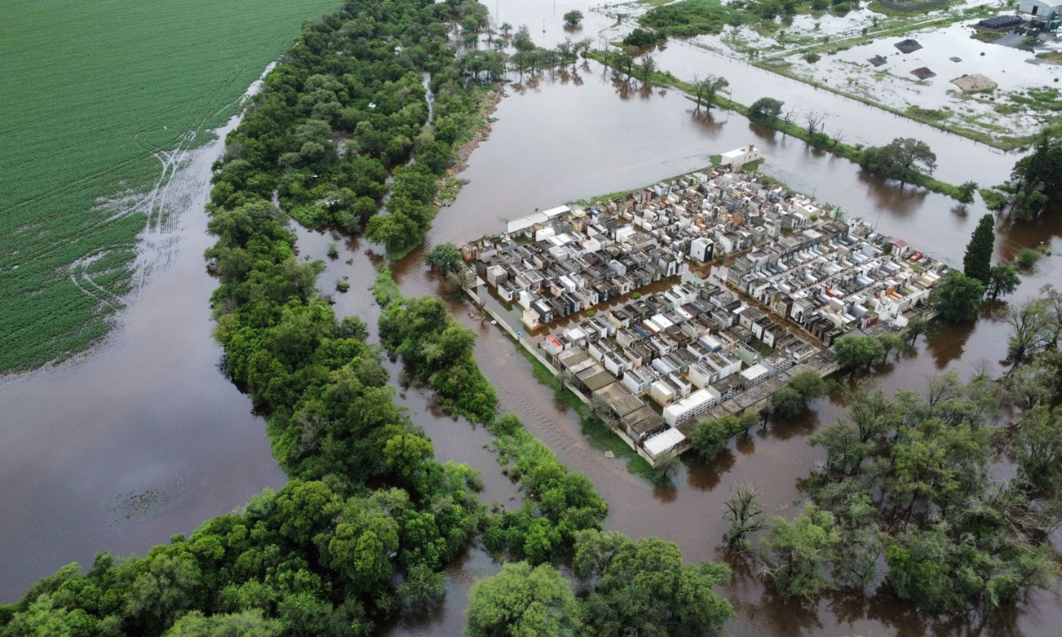 Martín Llaryora declaró zona de desastre a La Para tras las inundaciones • Canal C