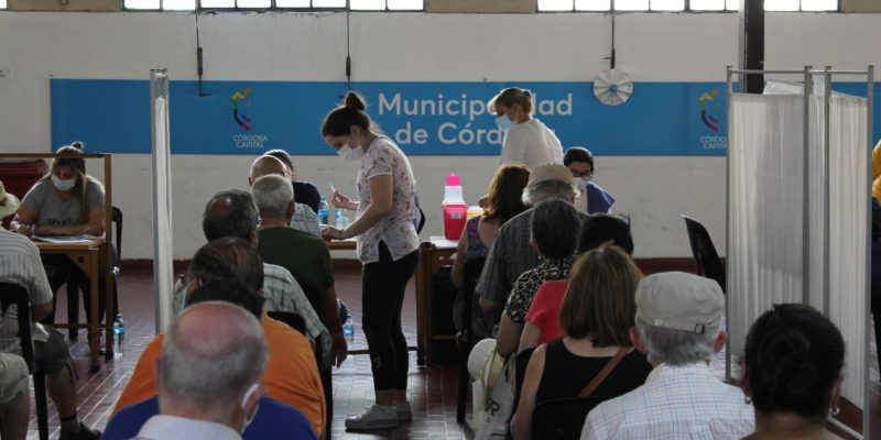 COVID-19: la Municipalidad de Córdoba ofrece vacunación gratuita en diversos centros de salud • Canal C