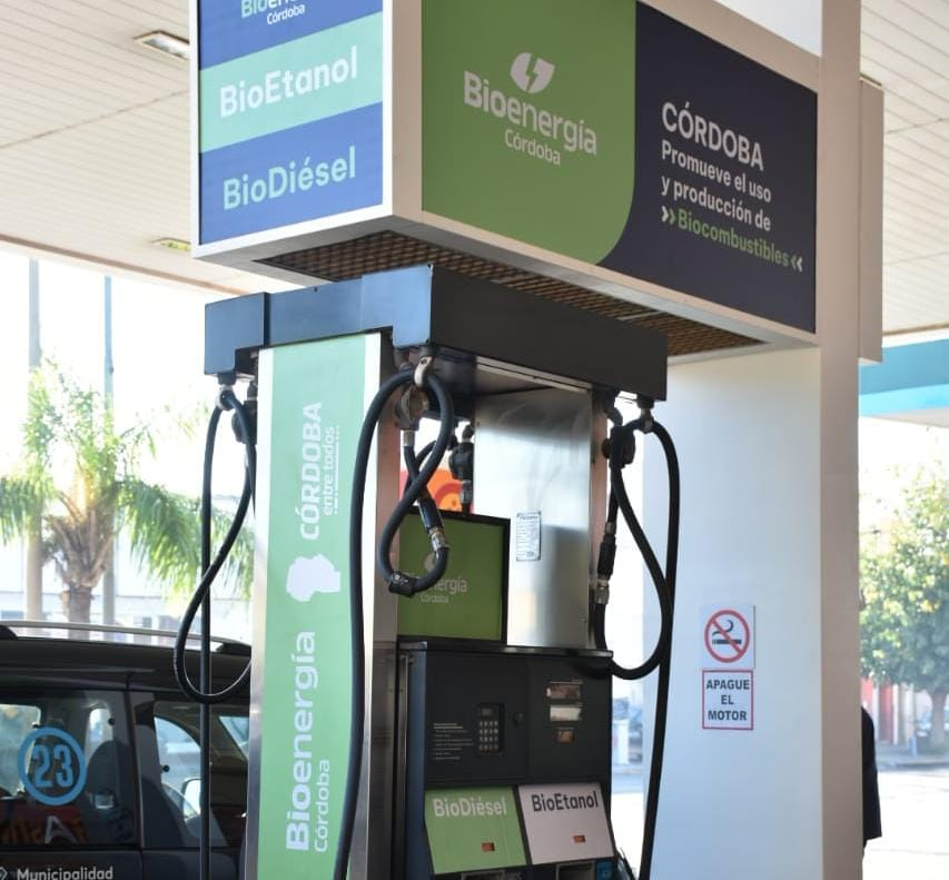 Extienden el uso de biocombustible a vehículos particulares • Canal C