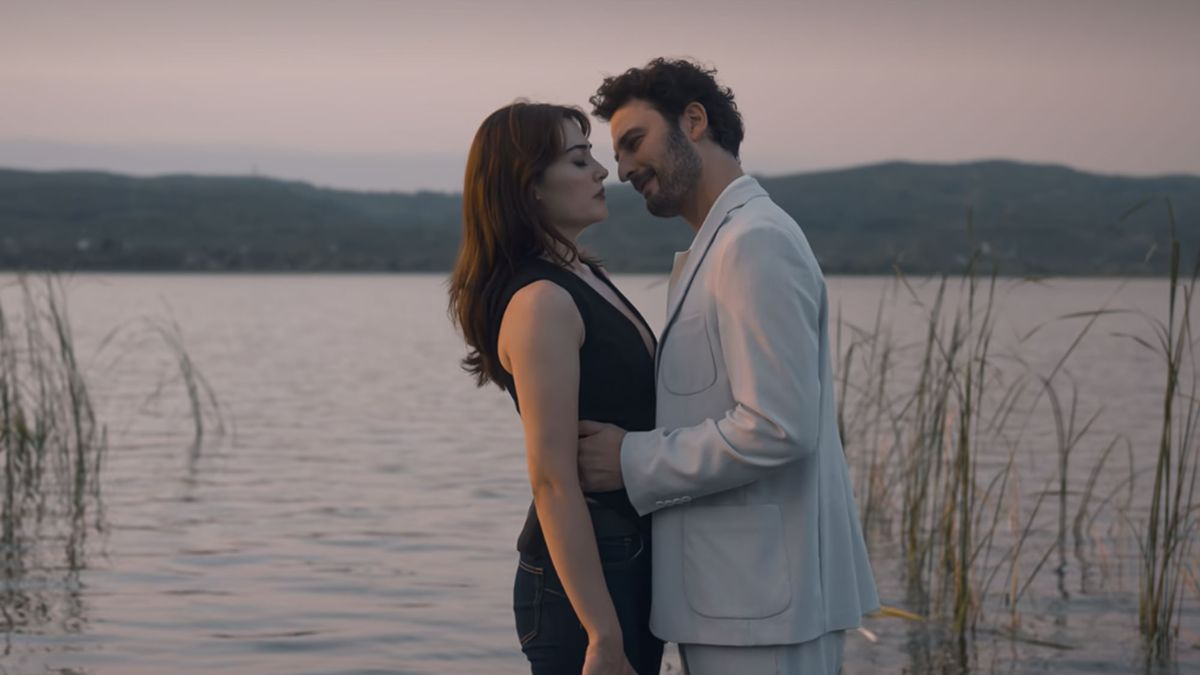 La película romántica turca que arrasa en Netflix • Canal C