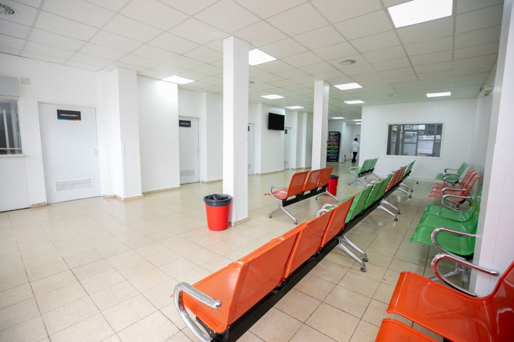 Hospital de Niños: La Provincia renovó la sala de internación pediátrica • Canal C