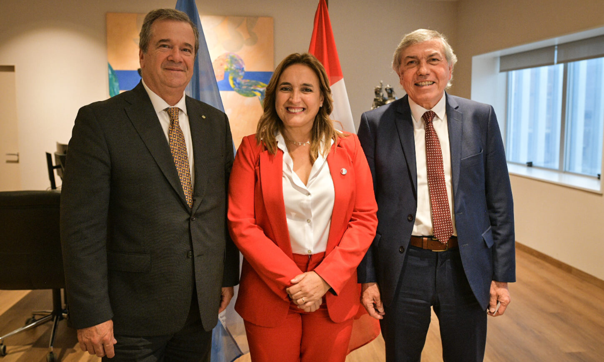 Prunotto recibió al embajador de Canadá para fortalecer lazos comerciales e institucionales • Canal C