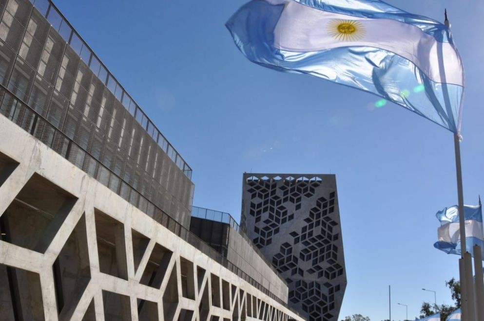 El Banco Mundial presentó un informe económico en la Bolsa de Comercio de Córdoba • Canal C